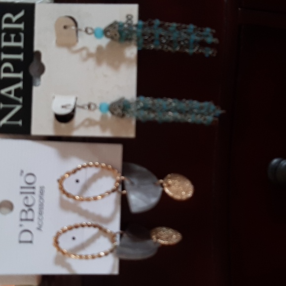 Lot of 7 Pairs Earrings - Picture 4 of 6